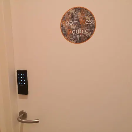 Konukevi Roomwest