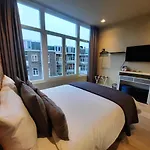 Roomwest בית הארחה אמסטרדם