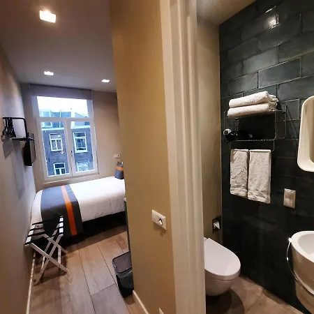 Roomwest 3* Amsterdam