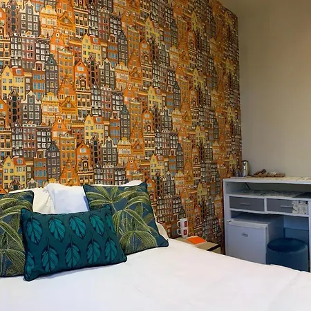 Alojamento de Acomodação e Pequeno-almoço Roomwest *