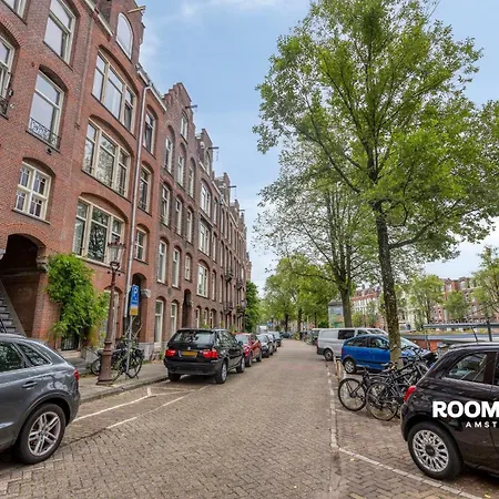 Roomwest