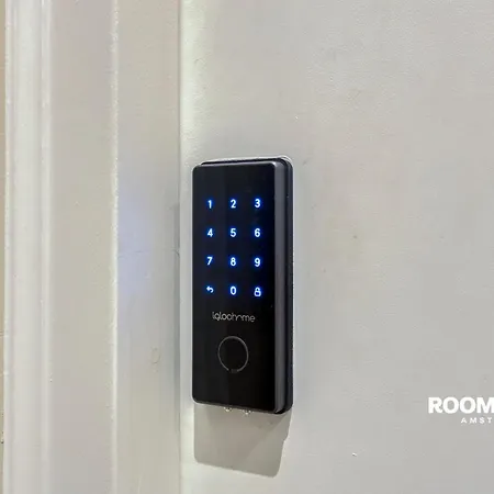 Roomwest 3* Amsterdam