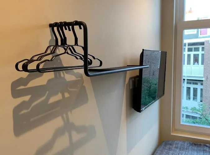 Roomwest 3* アムステルダム