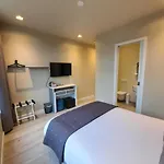 Roomwest 3* Amsterdam